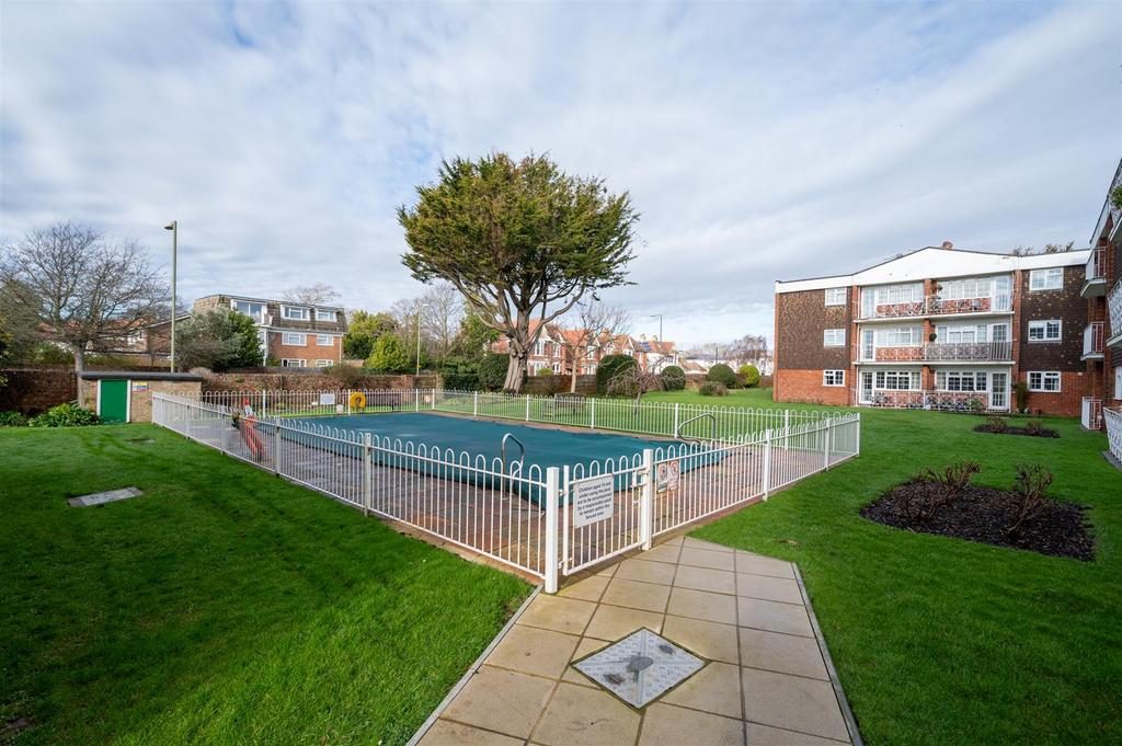 Mark Anthony Court 26 20.jpg