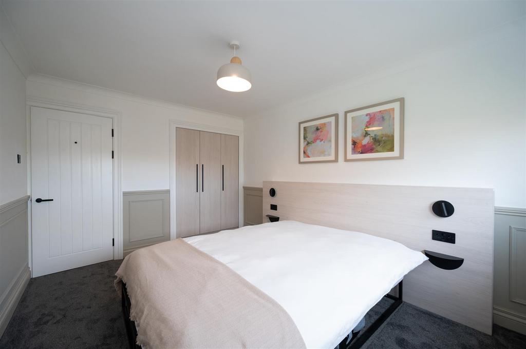 Mark Anthony Court 26 11.jpg