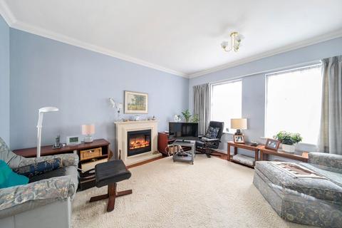undefined, Whybrow Gardens, Castle Village, Berkhamsted, Hertfordshire, HP4