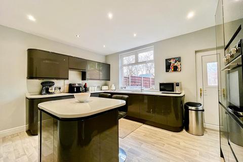 3 bedroom terraced house for sale, Robertson Street, Manchester M26