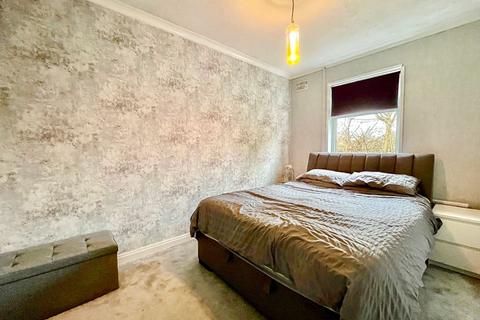 3 bedroom terraced house for sale, Robertson Street, Manchester M26