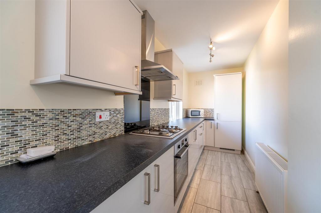 11 Westfield Oaks 26 13.jpg