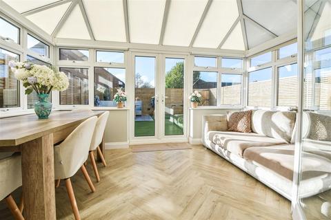 3 bedroom terraced house for sale, Swan Walk, Kelvedon Hatch, Brentwood