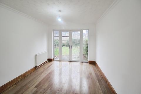 3 bedroom semi-detached house for sale, Hansby Drive, West Yorkshire LS14