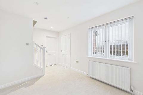 3 bedroom detached house to rent, Southport Road, Lydiate, Liverpool, L31 4HD