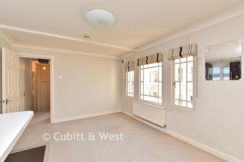 2 bedroom flat for sale, Central Apartments, Brighton BN1