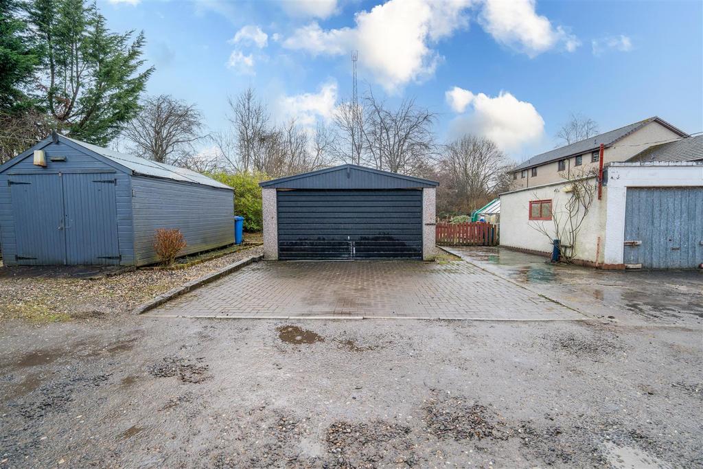 Garage.jpg