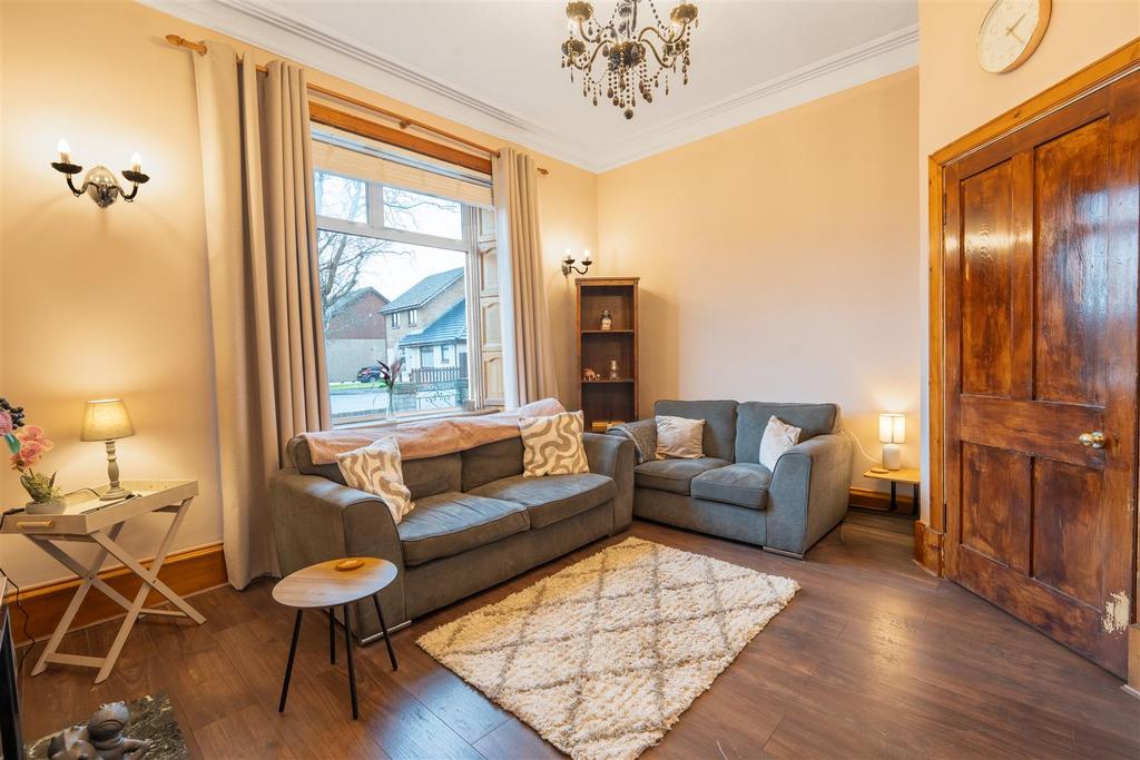 Lounge-1.jpg