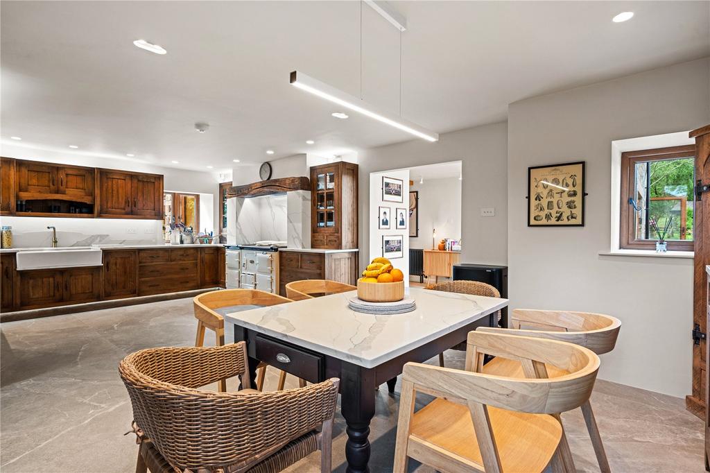 Dining / Kitchen