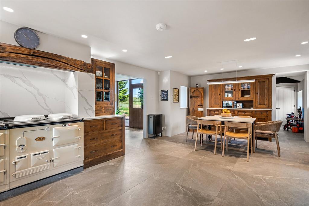 Dining / Kitchen