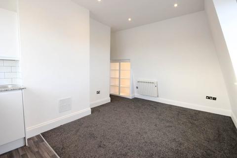 2 bedroom flat to rent, Church Road, Hove, East Sussex