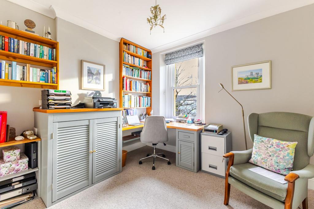 Bedroom 3/Office