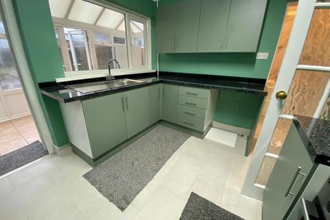 3 bedroom terraced house to rent, Circular Road, Birmingham