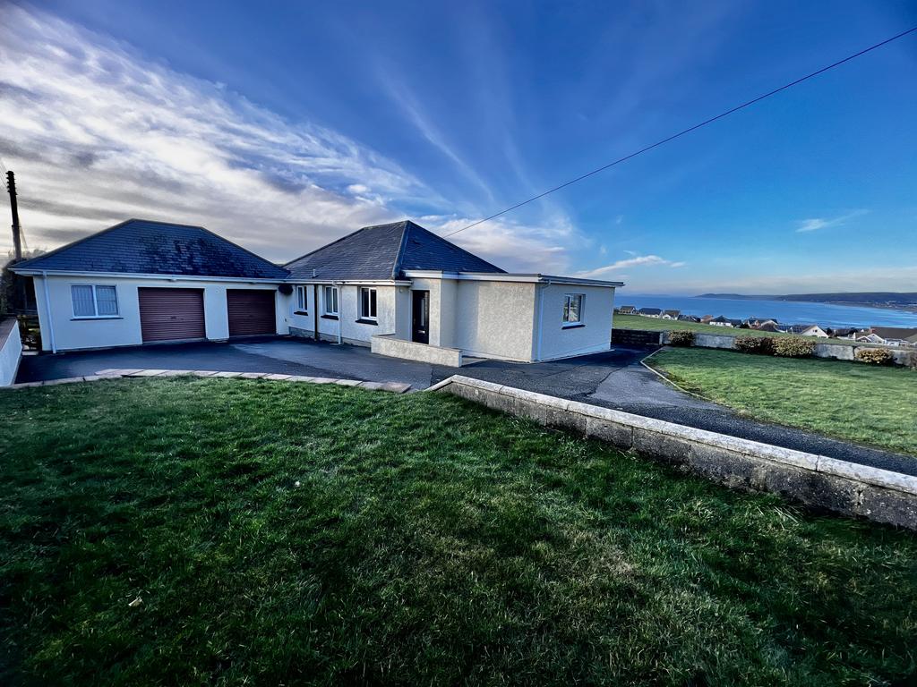 3 bedroom detached bungalow for sale