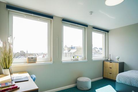 undefined, Roxburgh Place, Edinburgh EH8