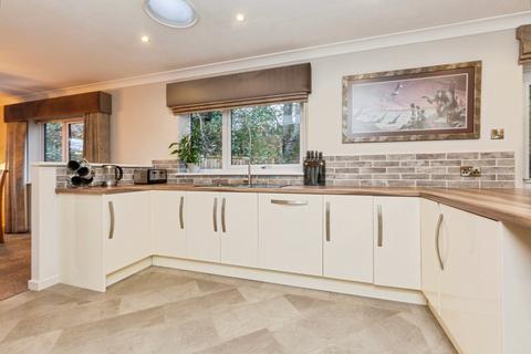4 bedroom detached bungalow for sale, Cragside, Chester le Street DH2