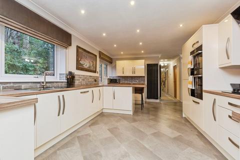 4 bedroom detached bungalow for sale, Cragside, Chester le Street DH2