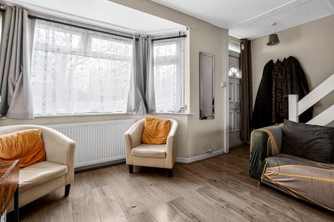 4 bedroom semi-detached house for sale, Farnham Road, Slough, SL1