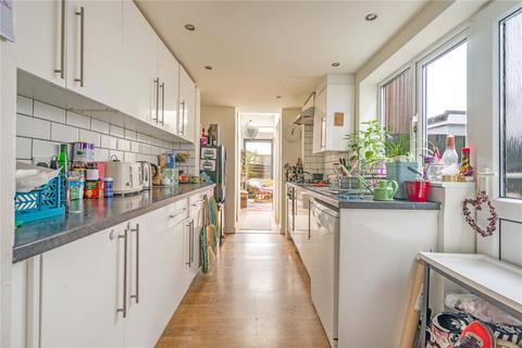 2 bedroom semi-detached house for sale, Western Rd, T/Wells, TN1