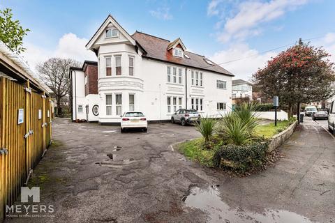 undefined, 3 Wollstonecraft Road, Bournemouth, BH5 1