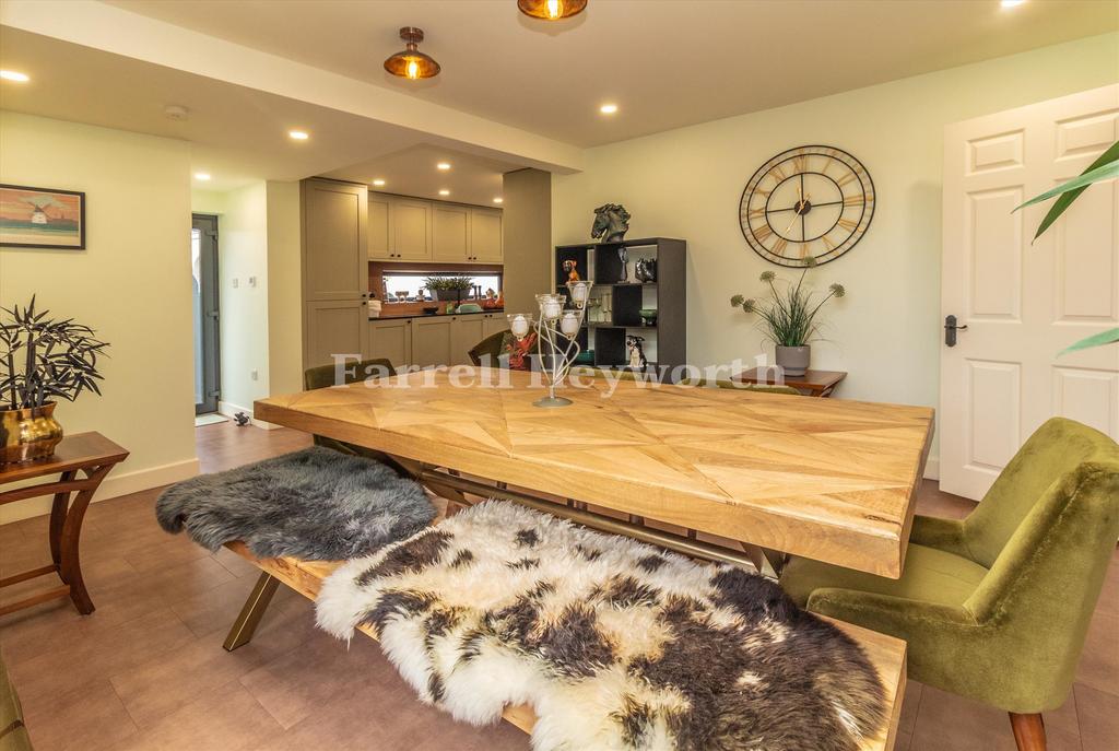 Kitchen Diner