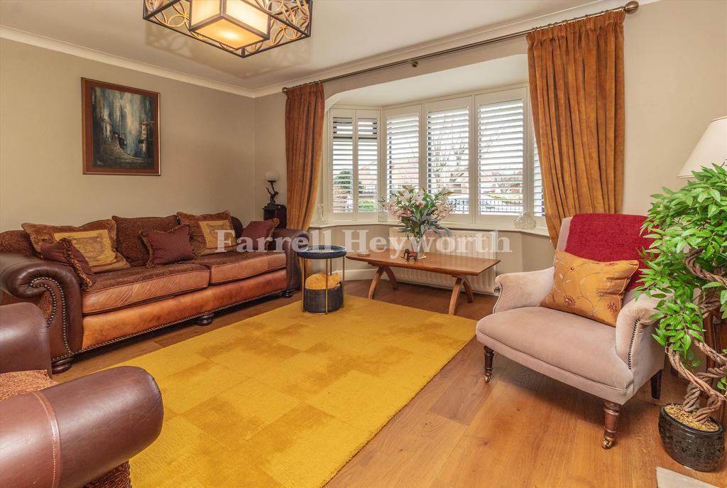 Lounge image 2