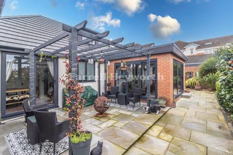 2 bedroom bungalow for sale, Beauclerk Road, Lytham St. Annes FY8