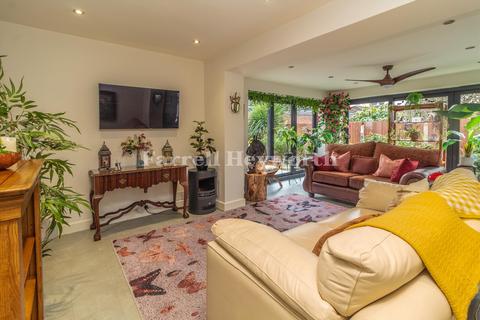 2 bedroom bungalow for sale, Beauclerk Road, Lytham St. Annes FY8