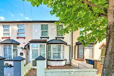 4 bedroom terraced house for sale, Southall UB1
