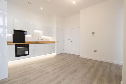 2 bedroom flat to rent, Edinburgh Gate, Harlow CM20