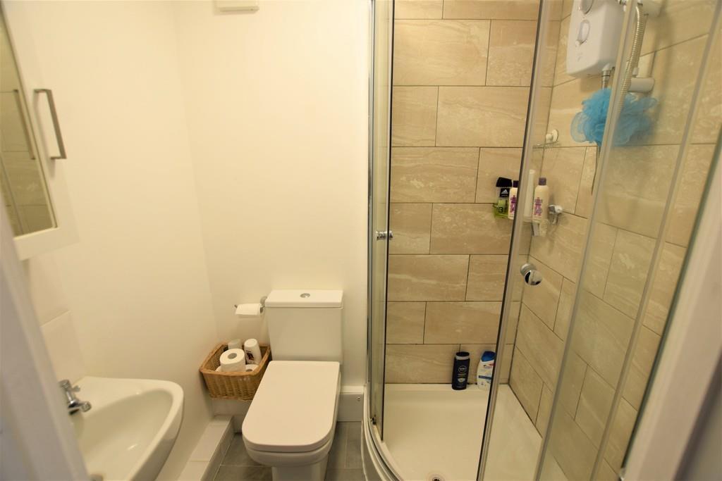 Ensuite.jpg