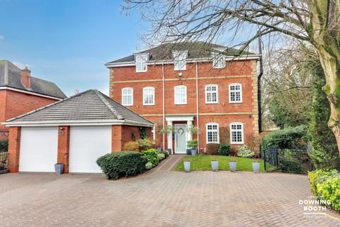 Friary Road, Lichfield WS13