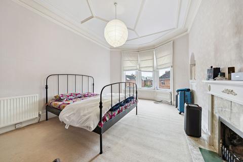 1 bedroom flat for sale, 34 Norham Street, Flat 2/2, Shawlands, Glasgow, G41 3XQ