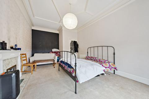 1 bedroom flat for sale, 34 Norham Street, Flat 2/2, Shawlands, Glasgow, G41 3XQ