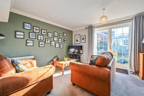 4 bedroom townhouse for sale, Scholars Walk, Bexhill-On-Sea
