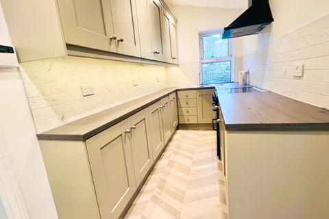 2 bedroom end of terrace house for sale, 83 Kell Lane, Shibden, HX3 7AY