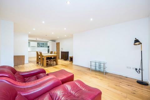2 bedroom flat for sale, Kennington Road, London SE11