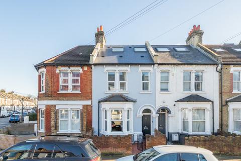4 bedroom terraced house for sale, Khama Road, Tooting,, London, SW17