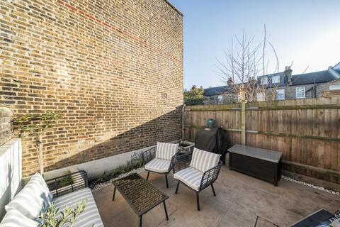 4 bedroom terraced house for sale, Khama Road, Tooting,, London, SW17