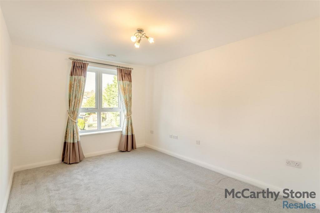 8677309-interior05.jpg