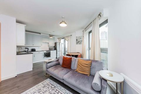 1 bedroom flat for sale, Victoria Road, London W3