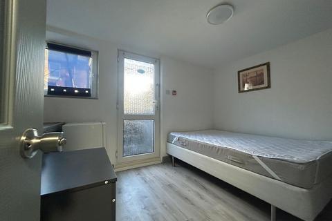 undefined, 70 Melville Road, Maidstone, ME15