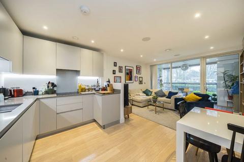 2 bedroom flat to rent, Brixton Road, London SW9