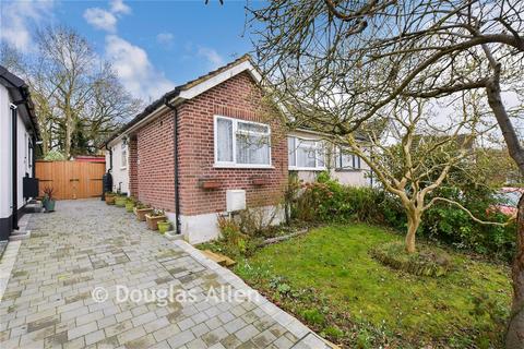 2 bedroom bungalow for sale, Beverley Rise, Billericay, Essex