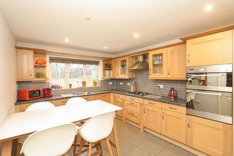 undefined, Dobbs Close, Sheffield S21