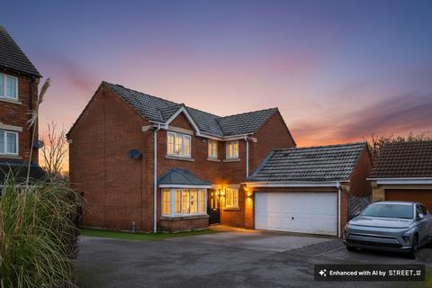 4 bedroom detached house for sale, Dobbs Close, Sheffield S21