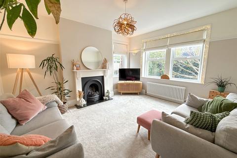 4 bedroom detached house for sale, Hollywell Lane, Sunniside, NE16