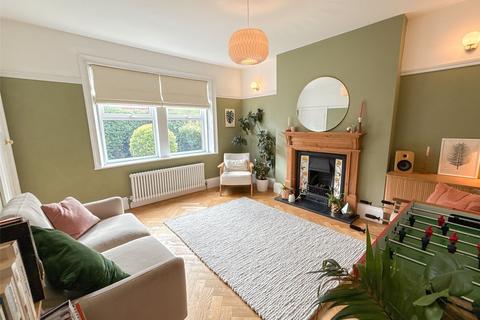 4 bedroom detached house for sale, Hollywell Lane, Sunniside, NE16