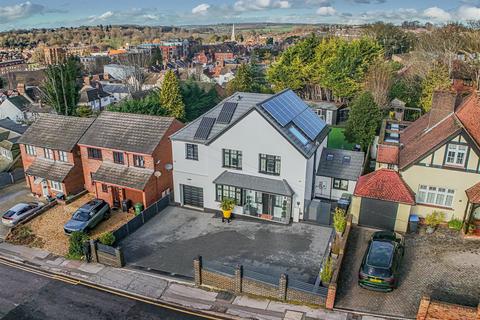 undefined, Hillfield Road, Hemel Hempstead, HP2