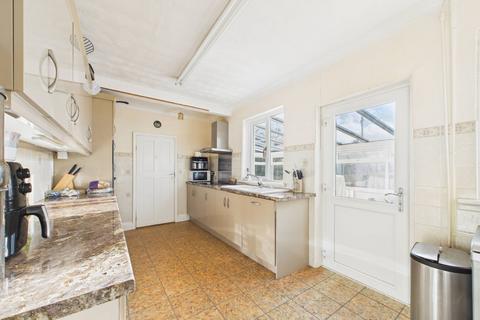 4 bedroom semi-detached house for sale, Wilbarn Road, Preston, Paignton